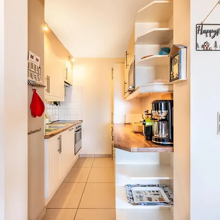 Appartement In With Seafront View